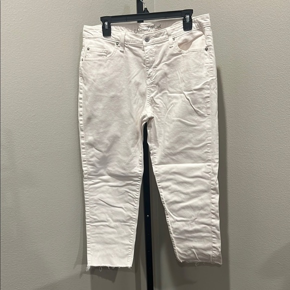Universal Thread Cream Denim Jeans - Picture 1 of 4